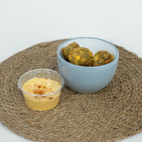 Falafel & Hummus Snack Pot (v)