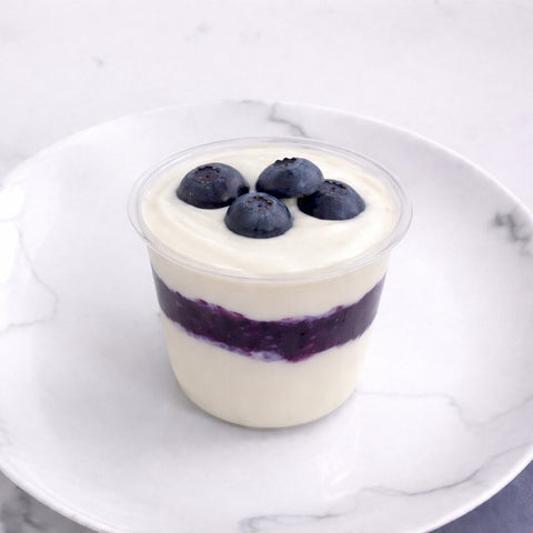 Mixed Berry Yoghurt Pot (v)
