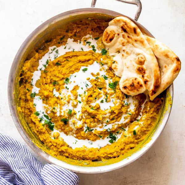 Lentil Dhal, Naan Bread & Yoghurt (v)
