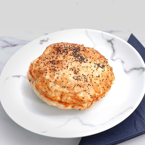 Tomato & Cheese Puff Pie (v)